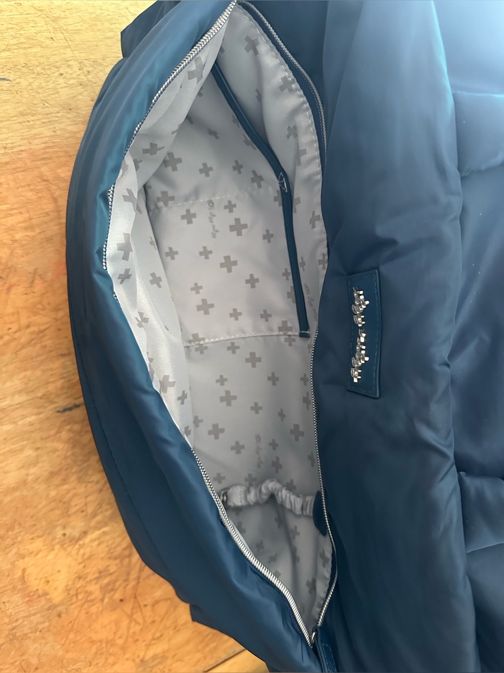 Itzy Ritzy Weekender Bag - Picture 3 of 13